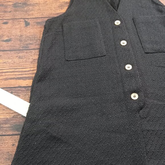 Tuckernuck Pomander Place Myla Textured Romper Black Large - Picture 7 of 10